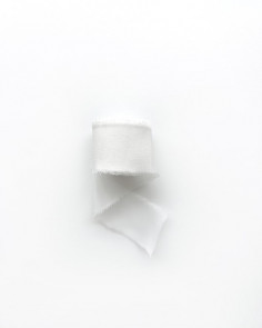 Lazo de seda blanco algodón